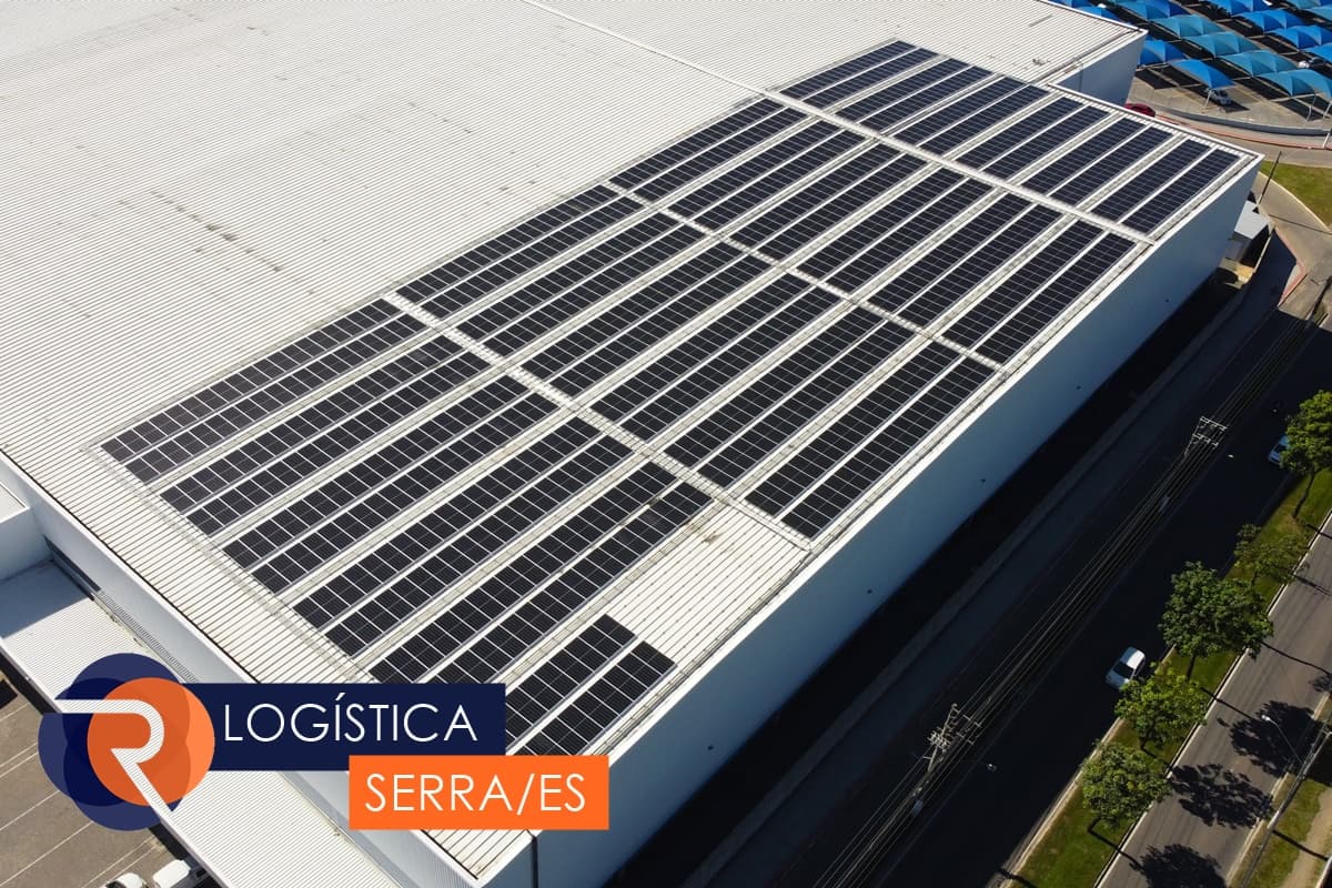 Sistema de energia solar instalado pela RealTec - Logística em Civit I