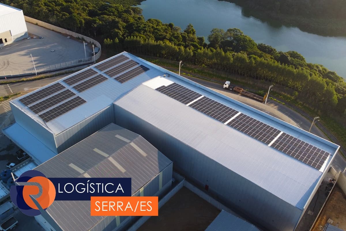 Sistema de energia solar instalado pela RealTec - Logística em Civit II