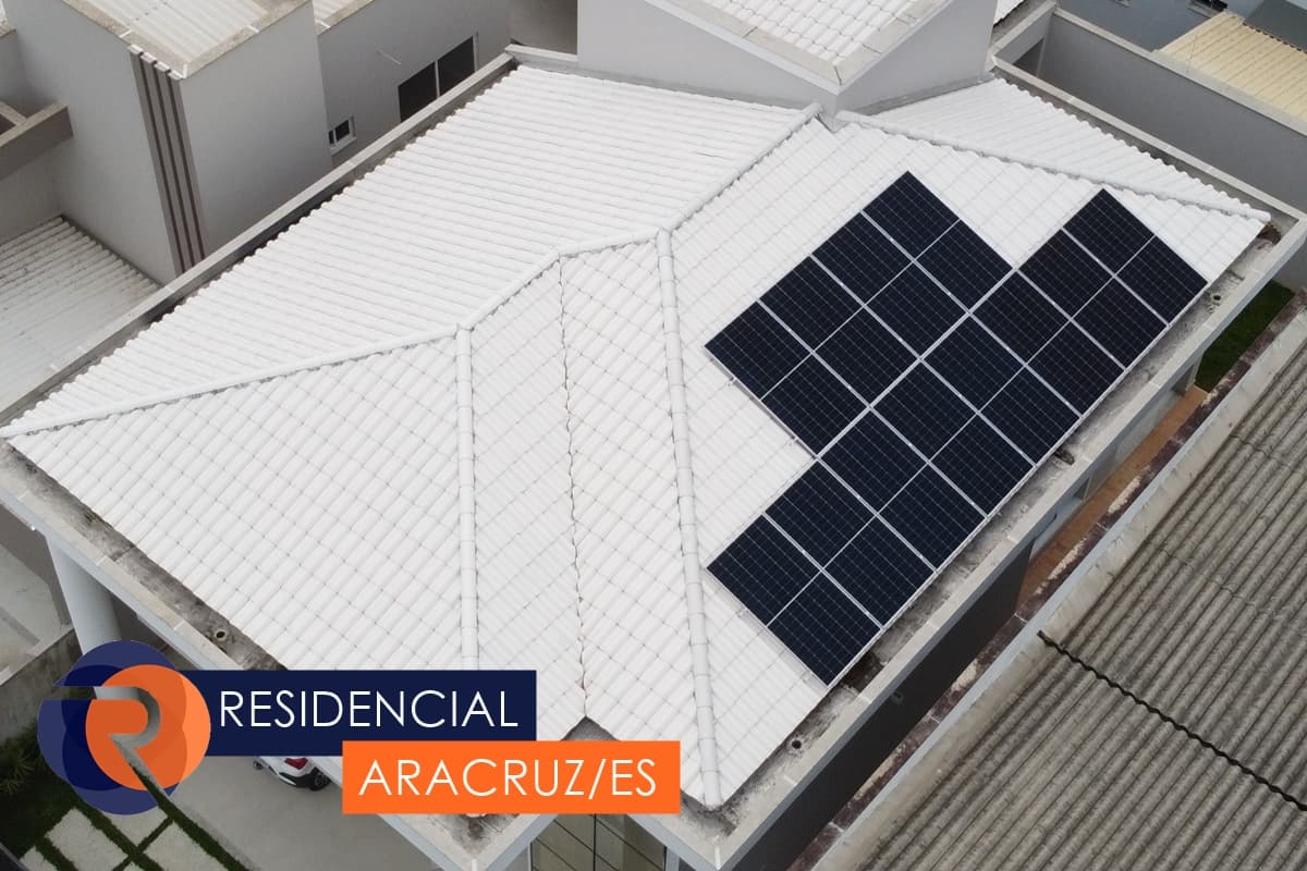 Sistema de energia solar instalado pela RealTec - Residencial em Aracruz